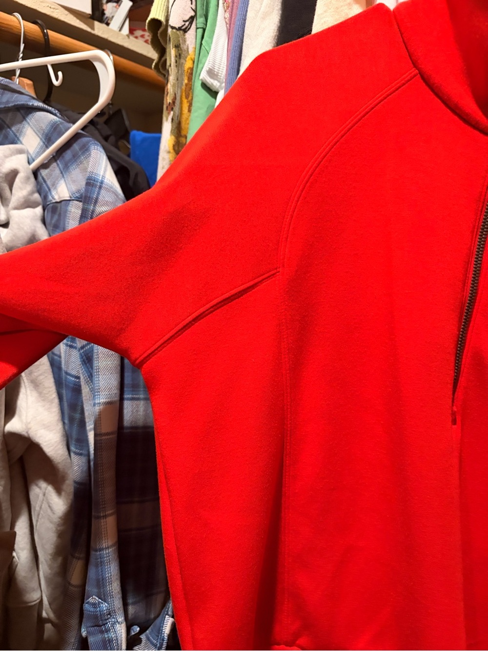 SPANX Red Half-Zip Puffer-Style Fleece Pullover - Picture 5 of 6